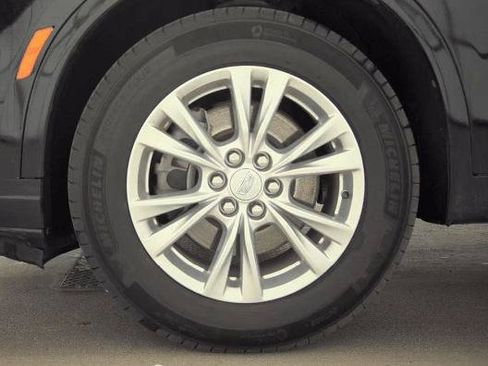 Used 2024 Cadillac XT6 Luxury w/ LPO, Floor Liner Package AWD/4WD image 22