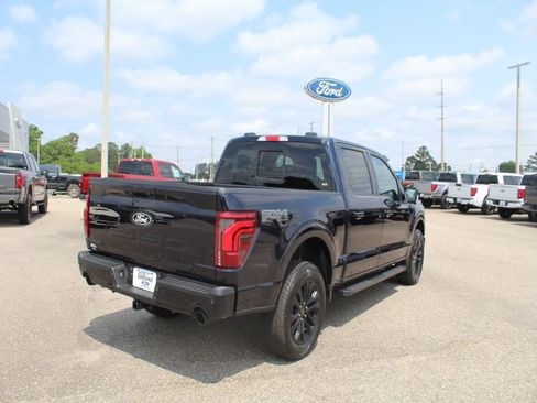 New 2026 Ford F150 Lariat w/ Equipment Group 501A Mid AWD/4WD image 32