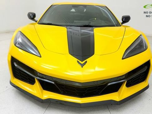 Used 2026 Chevrolet Corvette Z06 RWD image 19