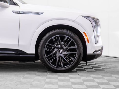 New 2025 Cadillac Escalade IQ Sport 1 w/ LPO, ONYX Package image 34