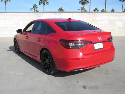 Certified 2025 Honda Civic Sport image 6