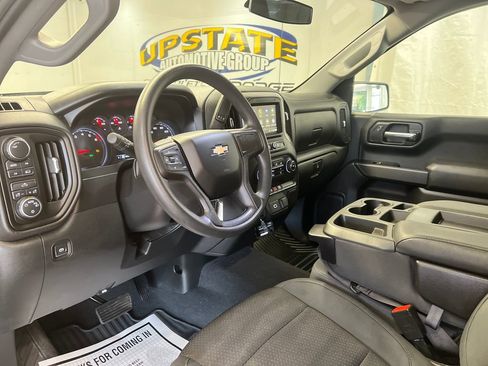 Used 2019 Chevrolet Silverado 1500 Custom w/ Custom Value Package AWD/4WD image 20