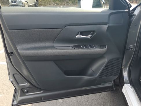 New 2026 Nissan Kicks SV FWD image 10
