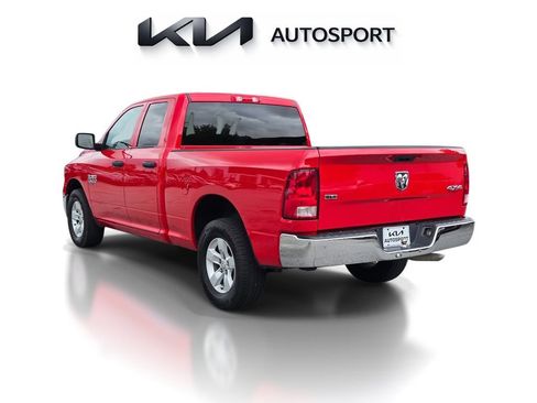 Used 2024 RAM 1500 Classic SLT AWD/4WD image 6
