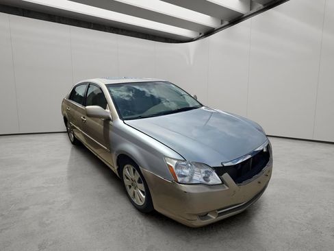 Used 2007 Toyota Avalon XLS FWD image 8