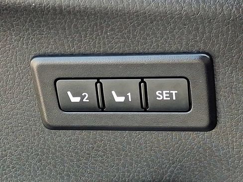 Used 2018 Toyota RAV4 Limited w/ All Weather Liner Package AWD/4WD image 29