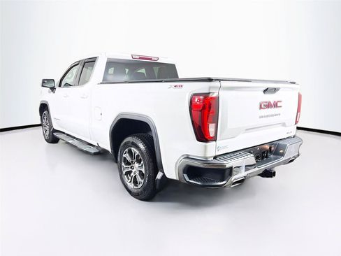 Used 2020 GMC Sierra 1500 SLE w/ SLE Value Package AWD/4WD image 9