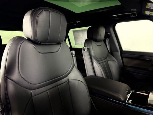 New 2025 Land Rover Range Rover Sport Dynamic SE image 37
