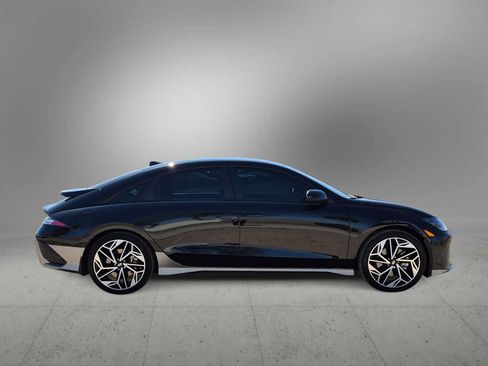 Certified 2023 Hyundai Ioniq 6 Limited RWD image 9