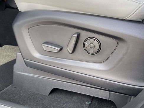 New 2026 Ford Explorer Platinum AWD/4WD image 14