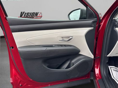 New 2026 Hyundai Tucson SE image 16