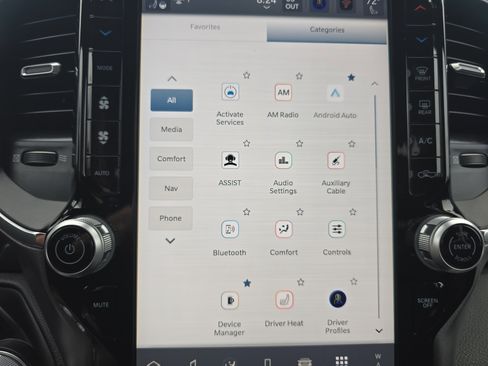 Used 2025 RAM 1500 Laramie image 32