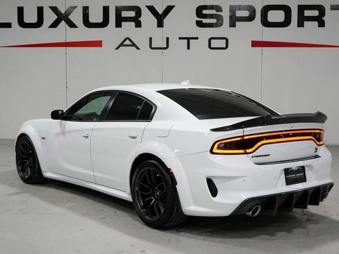 Used 2022 Dodge Charger Scat Pack image 3