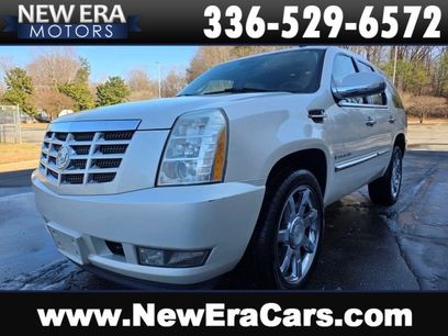 Used 2007 Cadillac Escalade AWD w/ Information Package