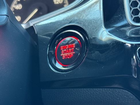 Used 2025 Honda Civic Sport image 21