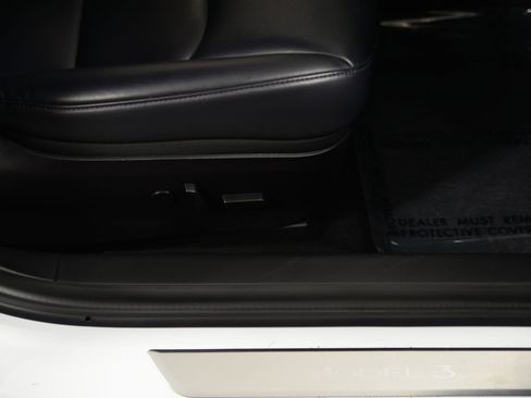 Used 2020 Tesla Model 3 Long Range image 10