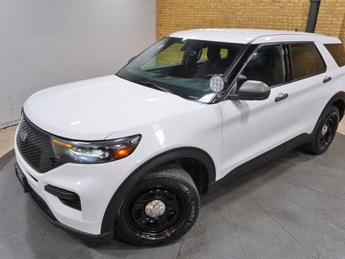 Used 2021 Ford Explorer 4WD Police Interceptor image 2