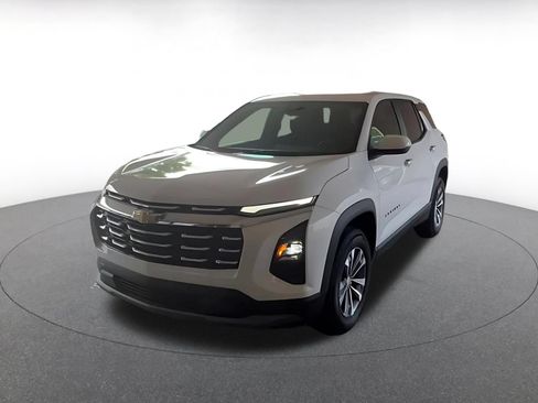 Used 2025 Chevrolet Equinox LT AWD/4WD image 7