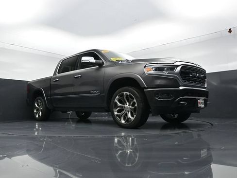 Used 2022 RAM 1500 Limited w/ Body-Colour Bumper Group AWD/4WD image 47