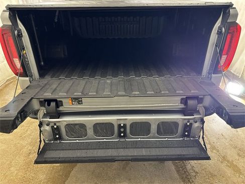 Certified 2023 GMC Sierra 1500 Denali w/ Denali Reserve Package image 29