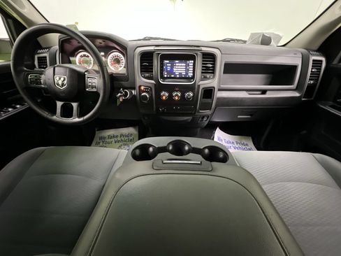 Used 2018 RAM 1500 Express RWD image 17