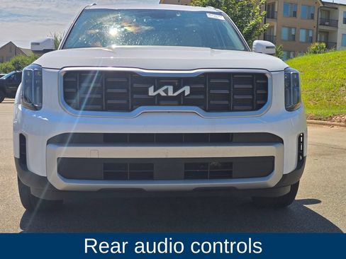 Used 2025 Kia Telluride S FWD image 5