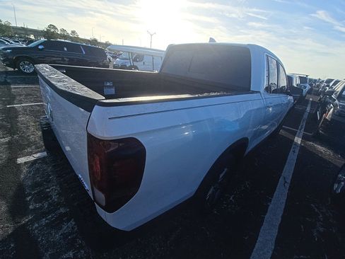 Used 2023 Honda Ridgeline RTL image 3