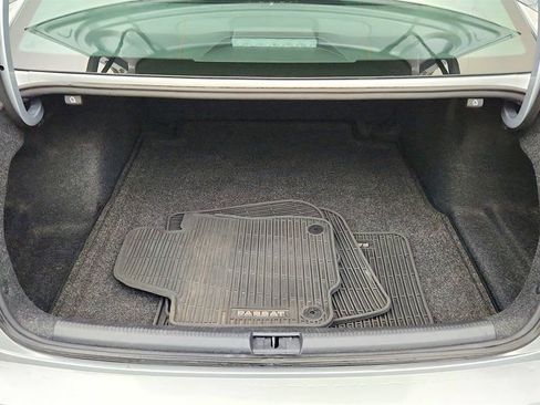 Used 2021 Volkswagen Passat 2.0T S image 21