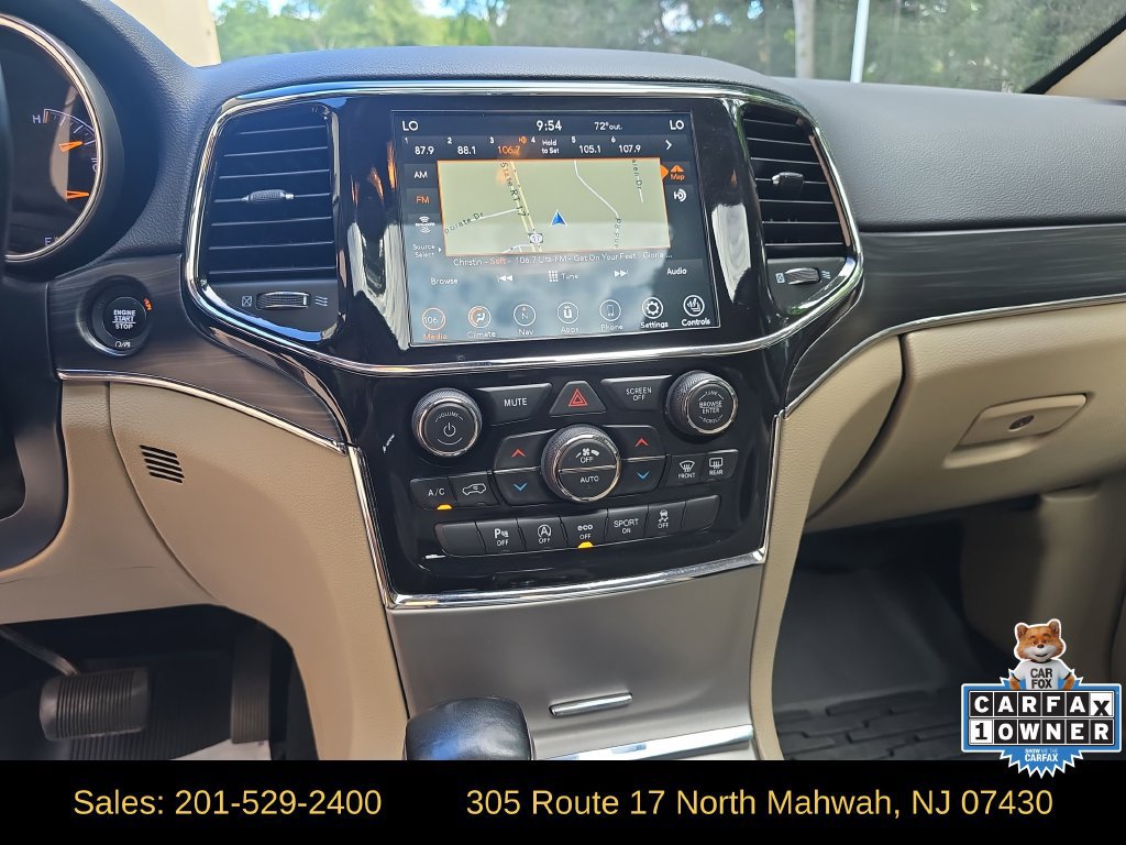 Used 2021 Jeep Grand Cherokee Limited w/ Premium Lighting Group AWD/4WD image 19