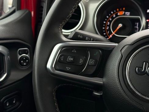 Used 2023 Jeep Wrangler Sahara image 10