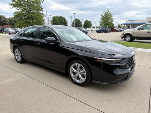 New 2026 Honda Accord LX image 7