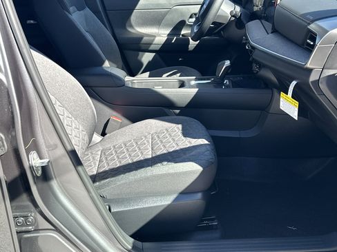 New 2026 Nissan Kicks SV image 13