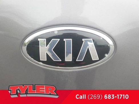 Used 2016 Kia Sportage LX AWD/4WD image 14