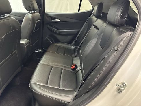 Certified 2022 Buick Encore GX Essence w/ Advanced Technology Package AWD/4WD image 13