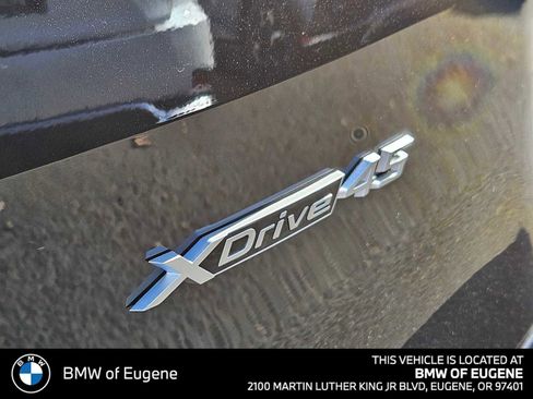 New 2026 BMW iX xDrive45 w/ M Sport Package AWD/4WD image 17