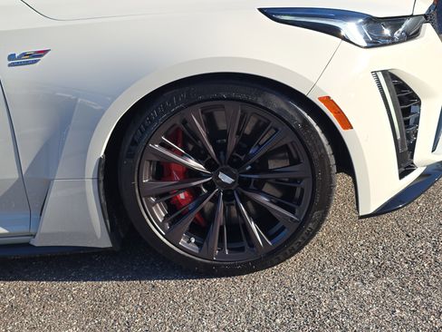 Used 2023 Cadillac CT5 V Blackwing w/ Driver Assist Package image 31