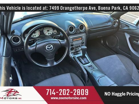 Used 2004 MAZDA MX-5 Miata Convertible 2D w/ Convenience Pkg image 17