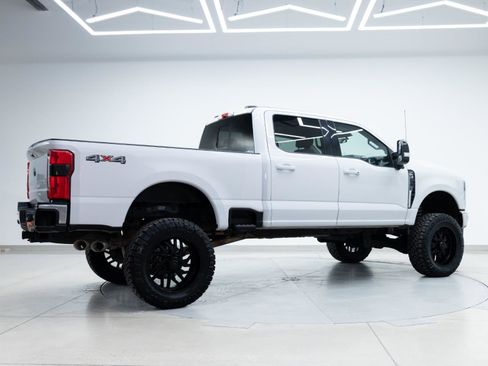 Used 2024 Ford F250 Lariat image 13
