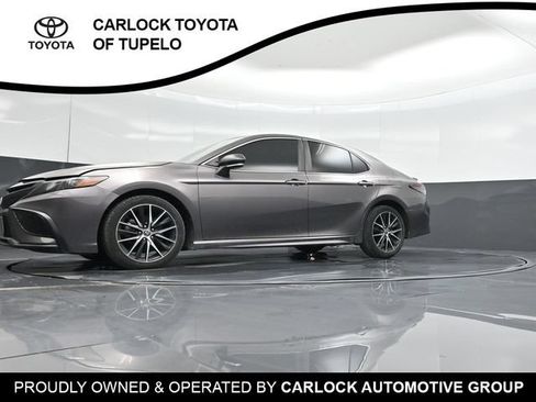 Used 2022 Toyota Camry SE FWD image 44