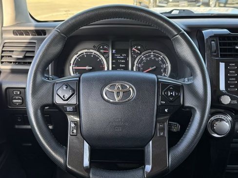 Used 2021 Toyota 4Runner TRD Off-Road Premium w/ Moonroof Package image 13