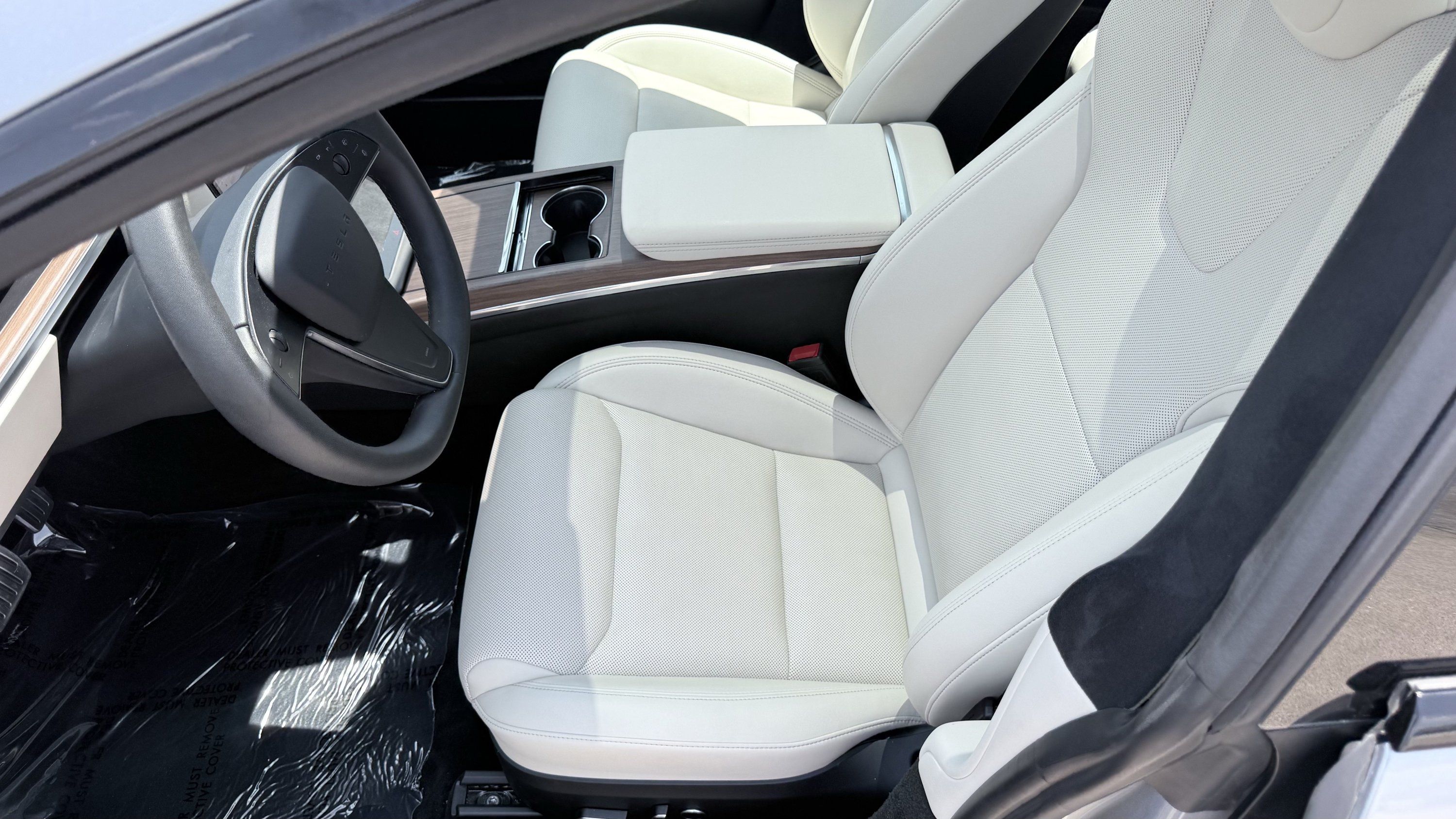 Used 2025 Tesla Model S AWD/4WD image 25