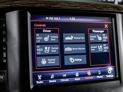 Used 2020 RAM 1500 Laramie AWD/4WD image 26