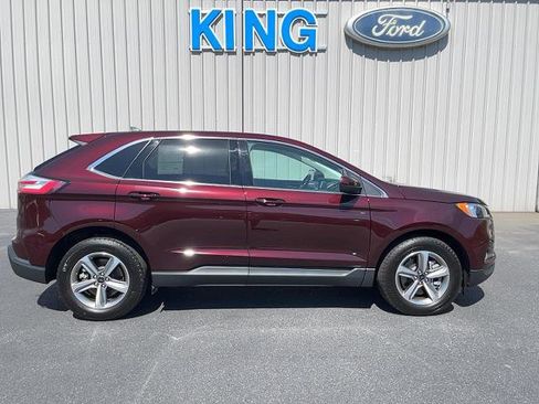 Certified 2024 Ford Edge SEL w/ Convenience Package AWD/4WD image 5