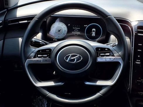 Used 2023 Hyundai Tucson SEL w/ Convenience Package AWD/4WD image 19