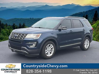 Used 2017 Ford Explorer XLT w/ Equipment Group 201A