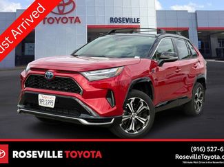 Used 2024 Toyota RAV4 XSE w/ Weather Package AWD/4WD video 1