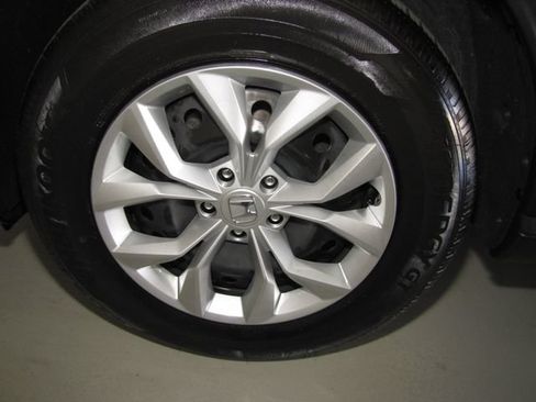 Certified 2026 Honda CR-V LX image 24