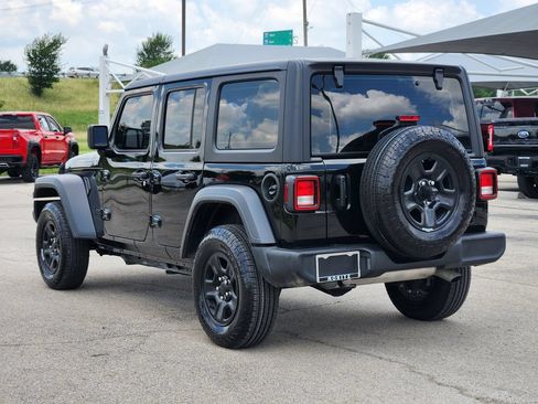 Used 2025 Jeep Wrangler Unlimited Sport AWD/4WD image 7