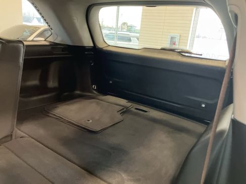 Used 2023 Jeep Grand Cherokee Limited w/ Luxury Tech Group II image 27