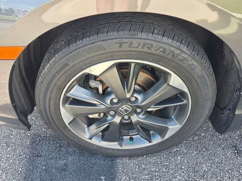 Used 2023 Honda Odyssey Elite image 18